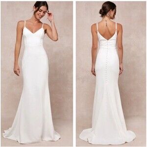 Lulu's Elegant White Wedding Dress
